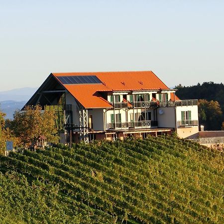 Zweytick Gaestezimmer Weingut Рач-ан-дер-Вайнштрассе Экстерьер фото
