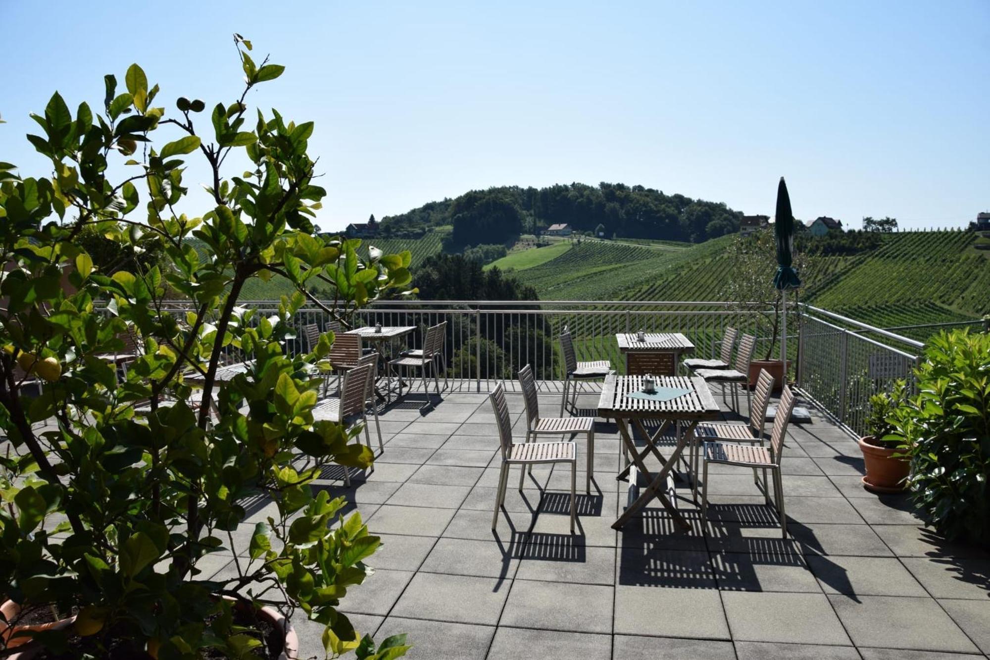 Zweytick Gaestezimmer Weingut Рач-ан-дер-Вайнштрассе Экстерьер фото
